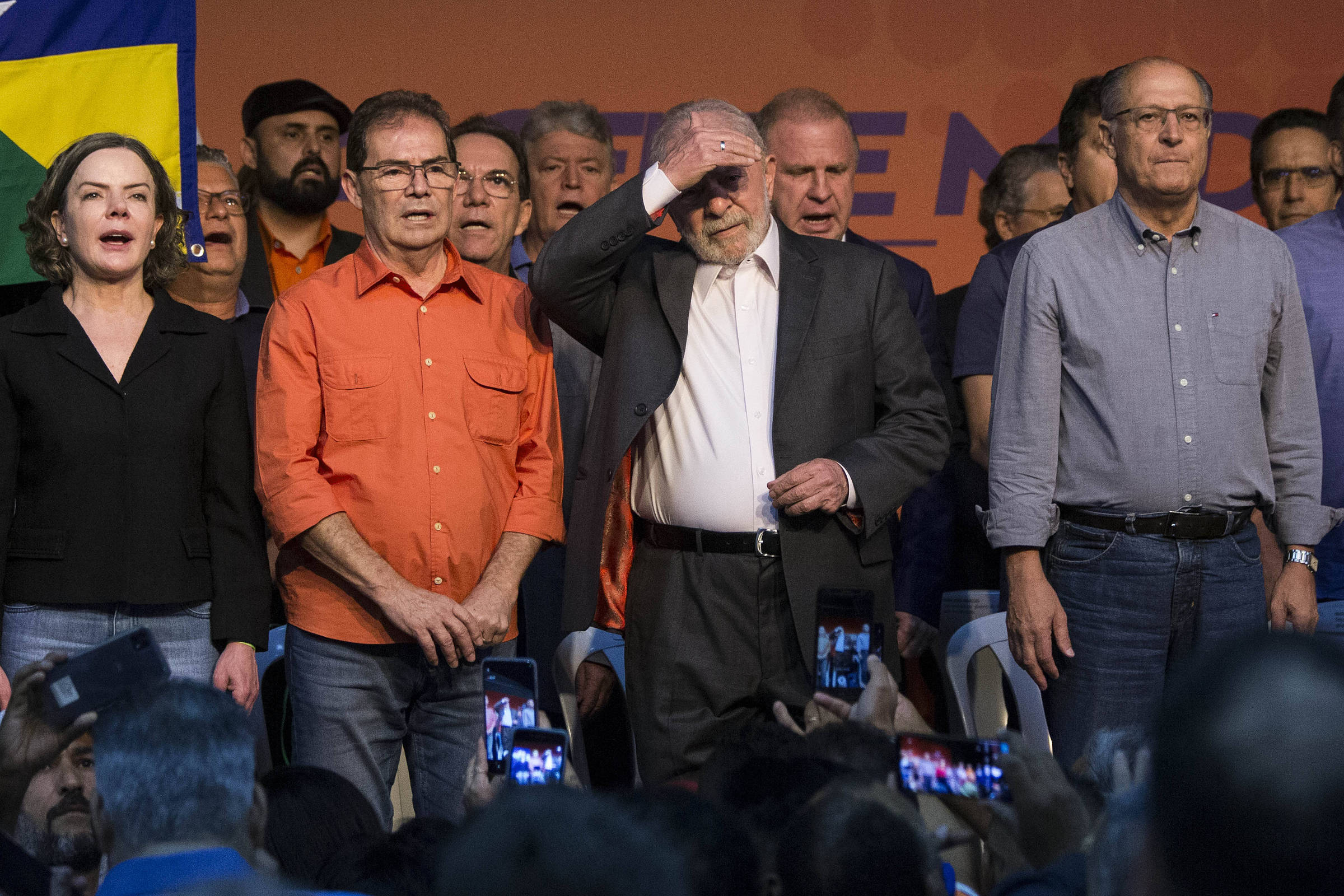 Solidariedade Toca Hino Nacional Para Lula E Alckmin Para Abafar