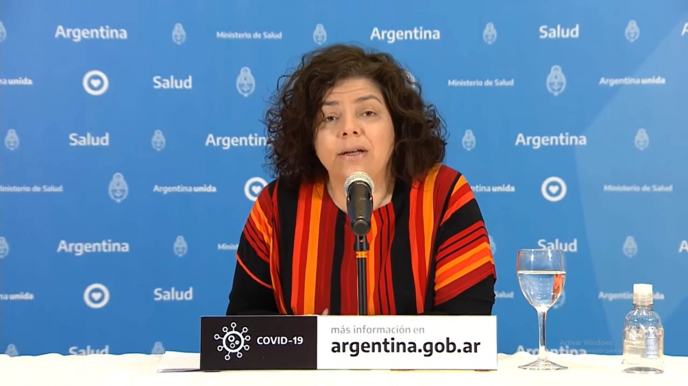 La ministra de Salud anunció el nuevo uso de la vacuna. 