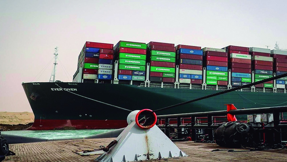 Las autoridades del canal subrayaron por su parte que Egipto perdió entre 12 y 14 millones de dólares por día de cierre.