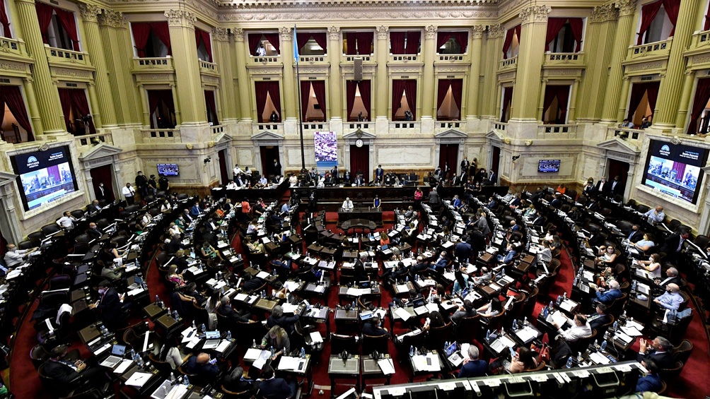 La sesión especial fue citada para las 11.