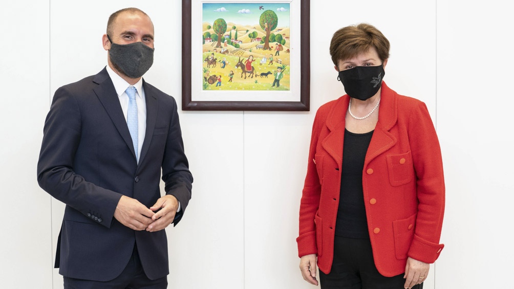 La titular del organismo, Kristalina Georgieva, mantuvo una reunión con el ministro de Economía, Martín Guzmán, para negociar un nuevo acuerdo con la Argentina.