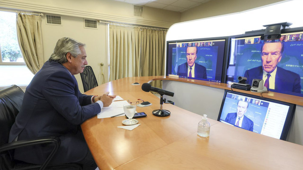 El Presidente y el titular del BM dialogaron sobre un “crecimiento armónico y equitativo” del país