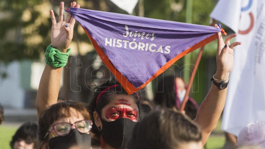 Río Negro fue uno de los puntos donde se movilizaron los grupos feministas y disidentes.