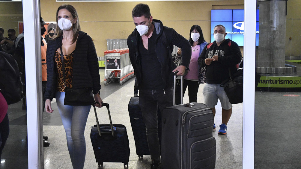 Más de 23.000 pasajeros transitaron por Aeroparque desde su reapertura