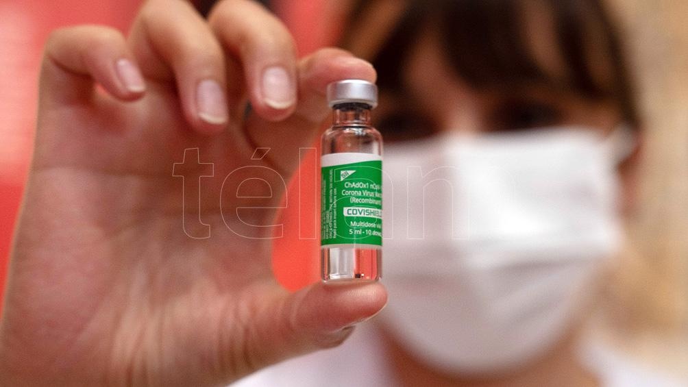 La Agencia Italiana del Fármaco (AIFA) volvió a autorizar la vacuna de AstraZeneca, al igual que las entidades de otros países.