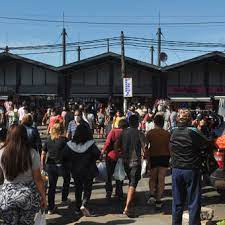 Un centro comercial de La Matanza, un “hormiguero” de gente este sábado