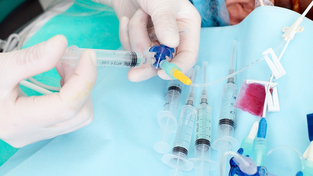 El compromiso es para la provisión de medicamentos a precios uniformes a todos los integrantes del sistema de salud.