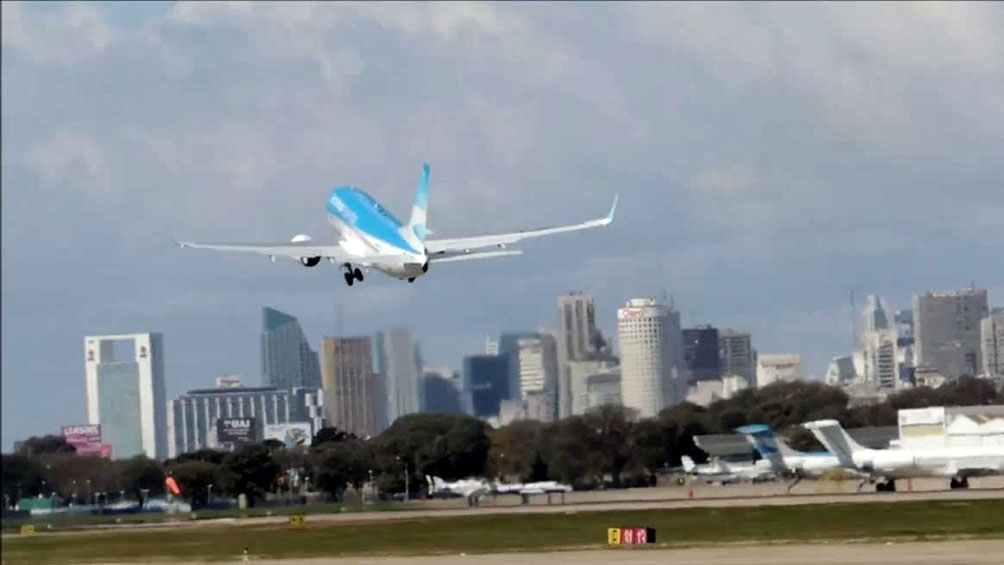 Toda la información necesaria está disponible la web de Aerolíneas Argentinas.