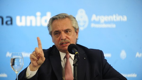 Alberto Fernández tildó el fallo que habilita las clases presenciales en la Ciudad como “un estrago jurídico”