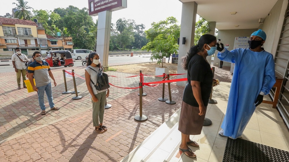 Sri Lanka y otros países asiáticos anunciaron mas restricciones