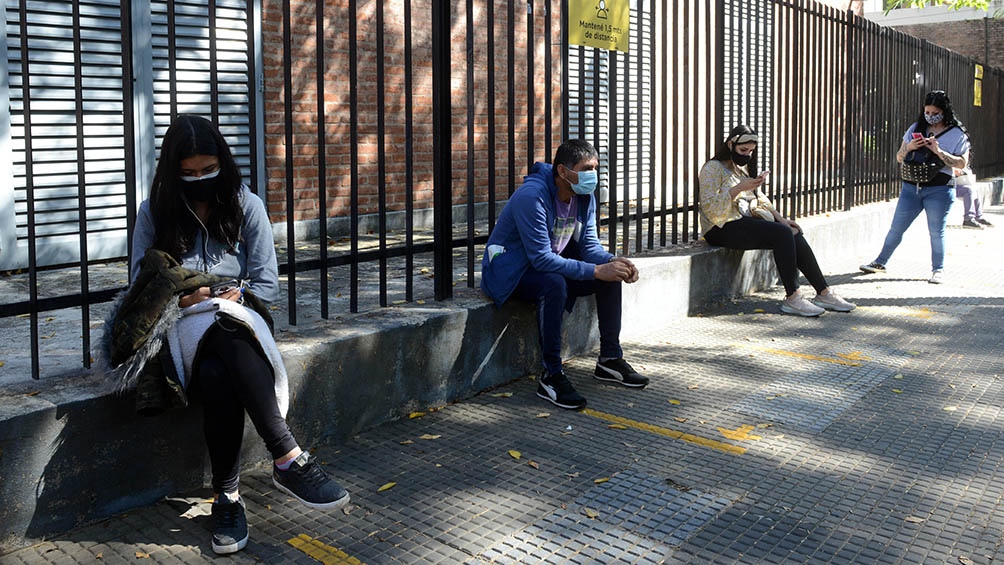 Quirós aseguró que la curva se estabilizó