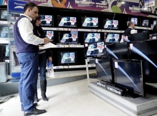 Se alcanzó un acuerdo con los fabricantes de televisores, celulares, microondas y acondicionadores de aire.