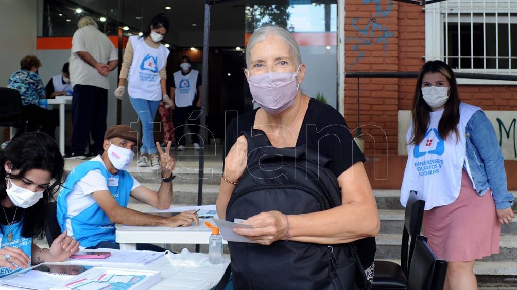 Bettina Priotti: "El día que me vacuné fue un día muy, muy feliz para mí"