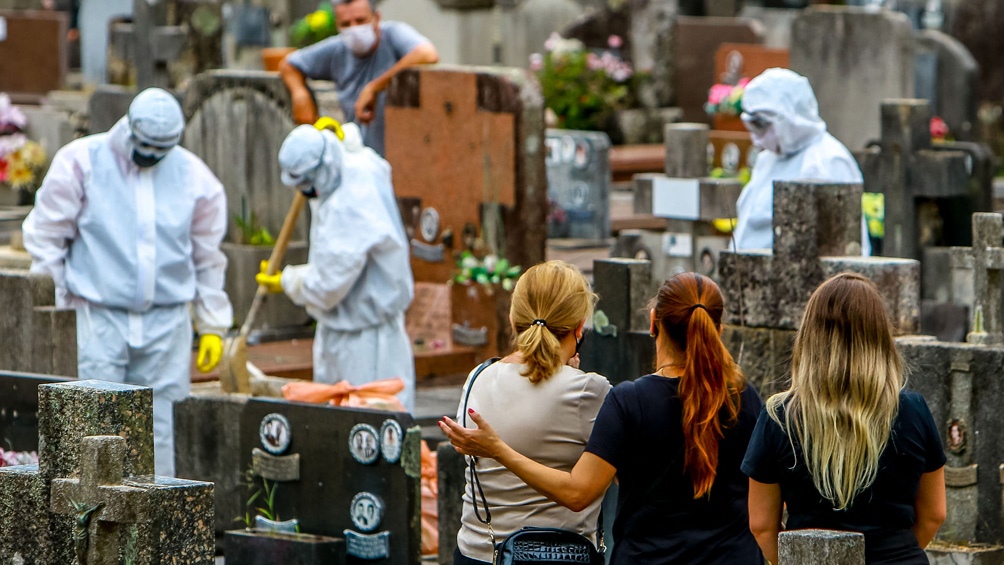 Brasil tuvo la cifra de muertos por Covid-19 más alta del mundo en la última jornada, con 3.693.