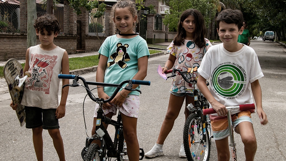 Se trabajará con niños que hayan participado del programa Seguimos Educando, en la franja de segundo, tercero, cuarto y quinto grado.