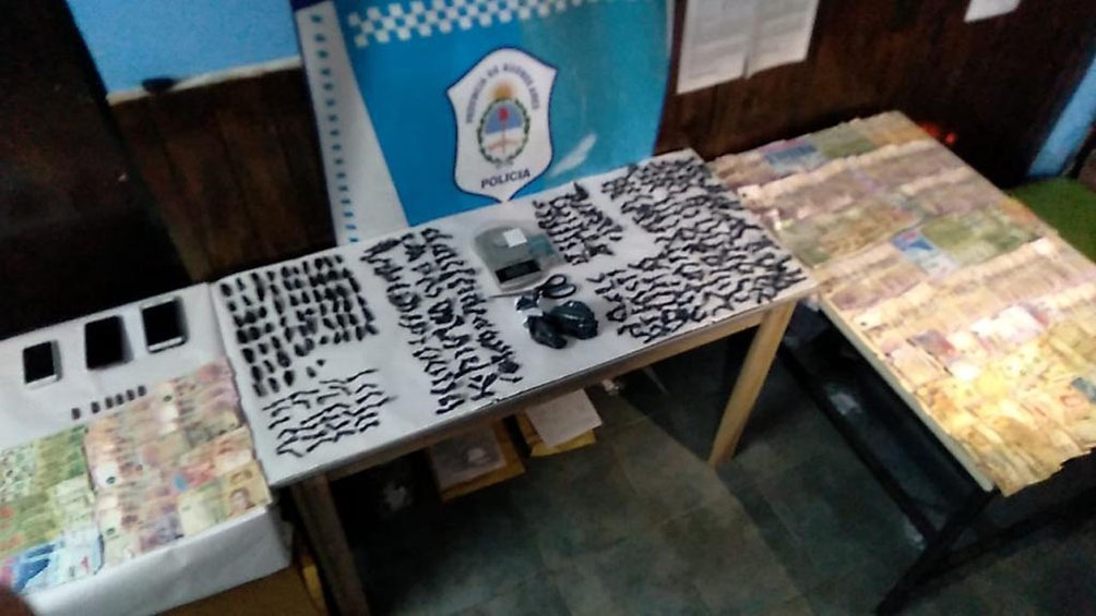 Secuestraron gran material utilizado para la comercialización.