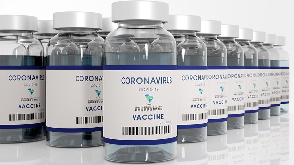 Llegan un millón de dosis de la vacuna Sinopharm al país