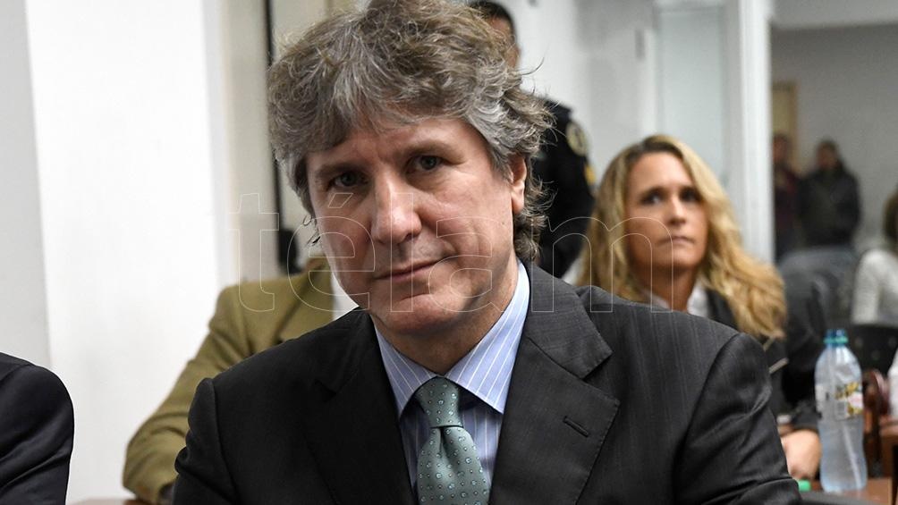 El Ministerio de Desarrollo Territorial y Hábitat indicó en un comunicado que la denuncia se realizó a raíz de lo que "se trataría de un caso de sustitución de identidad"