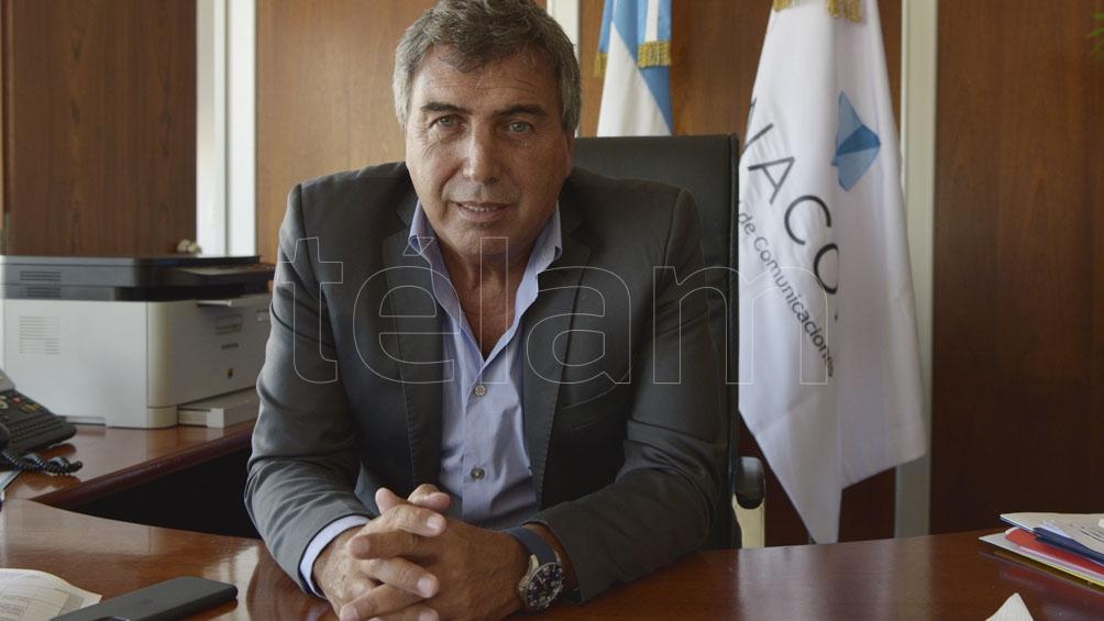 "Vamos a ser muy rigurosos en lo que podemos exigir", expresó el presidente de Enacom, Claudio Ambrosini.