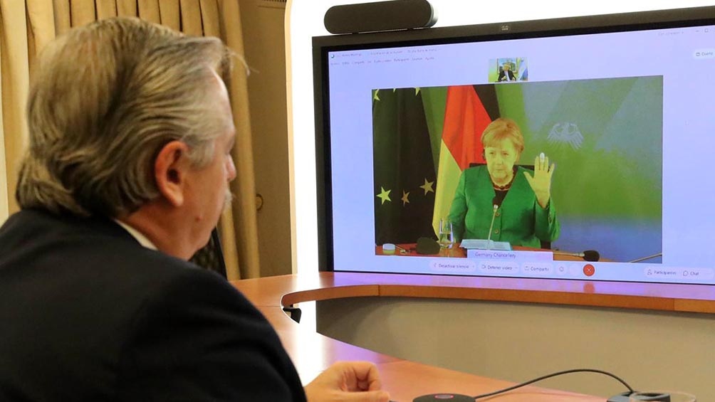 La videoconferencia de Alberto Fernández con la canciller alemana, Angela Merkel.
