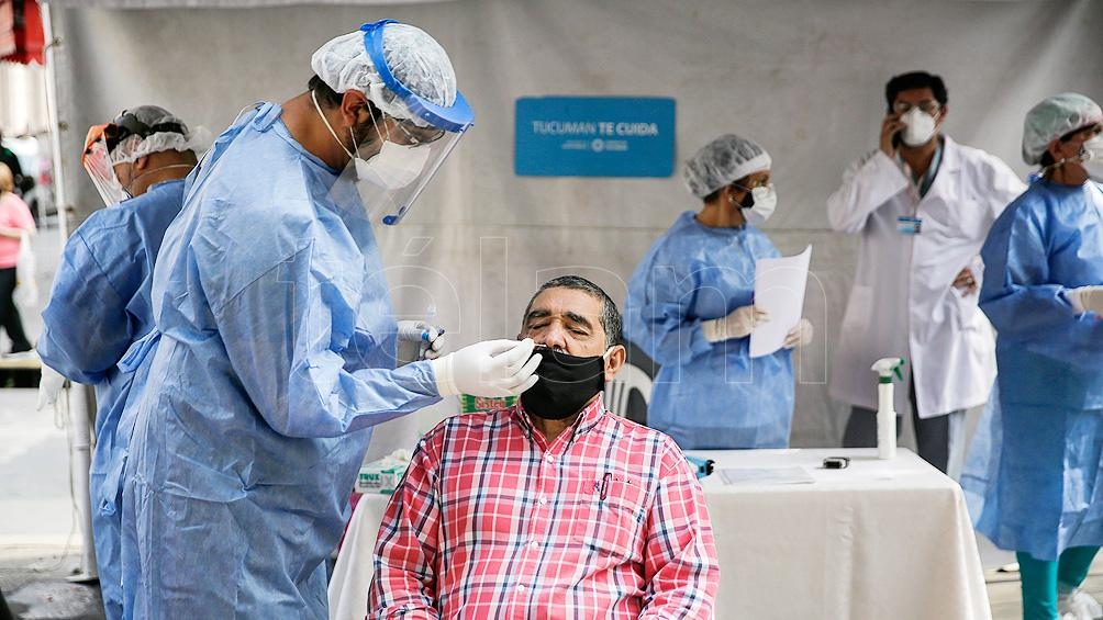 La cartera sanitaria indicó que son 6.552 los internados en unidades de terapia intensiva