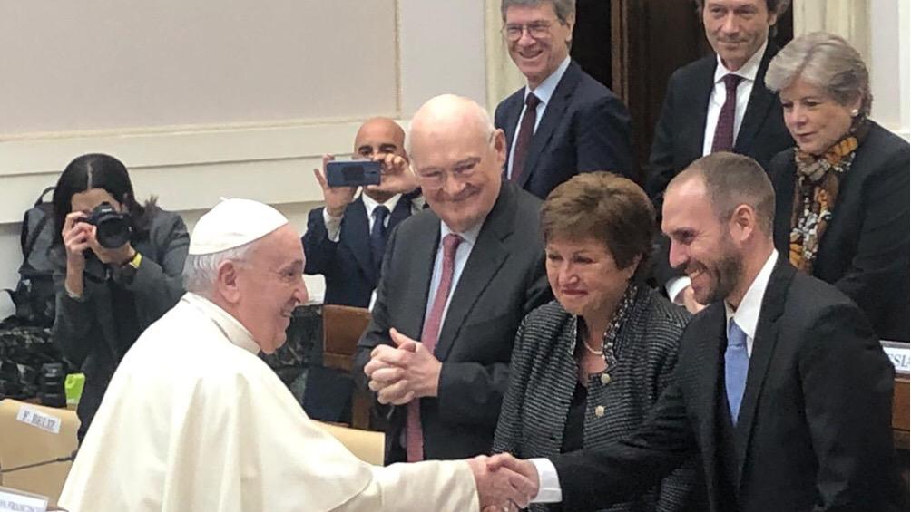 Martín Guzmás y Kirstalina Georgieva se encontrarán en un seminario en el Vaticano. 