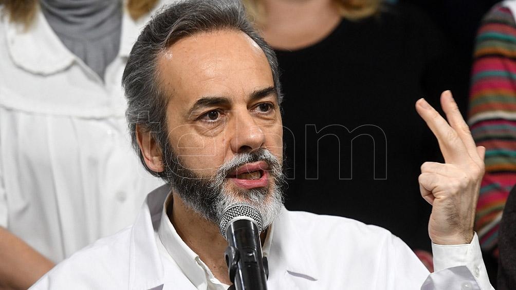 "Es un castigo a la educación pública y a los alumnos no dar clases virtuales, dijo Eduardo López.