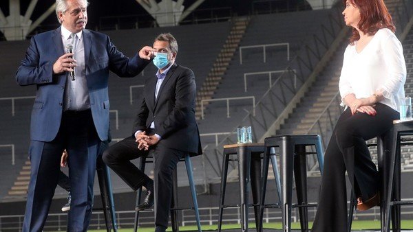 Tras el fallo de la Corte, el Gobierno cierra filas: acto con Alberto Fernández, Cristina Kirchner, Sergio Massa y Axel Kicillof