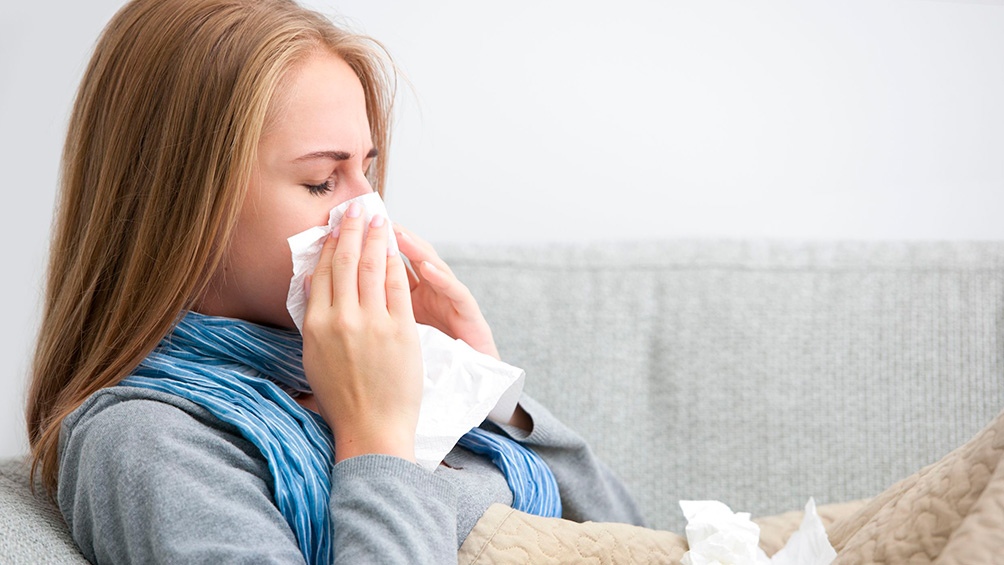 El Ministerio de Salud agregó a la rinitis/congestión nasal como uno de los síntomas para definir un caso sospechoso de coronavirus