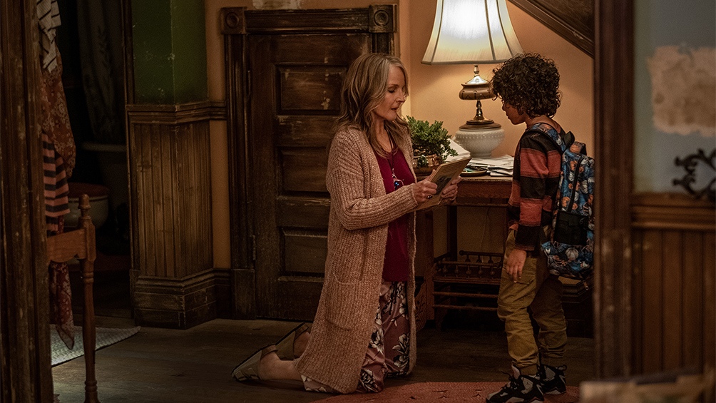 "Blindspotting" comienza seis meses después de la película dirigida por Carlos López Estrada. 