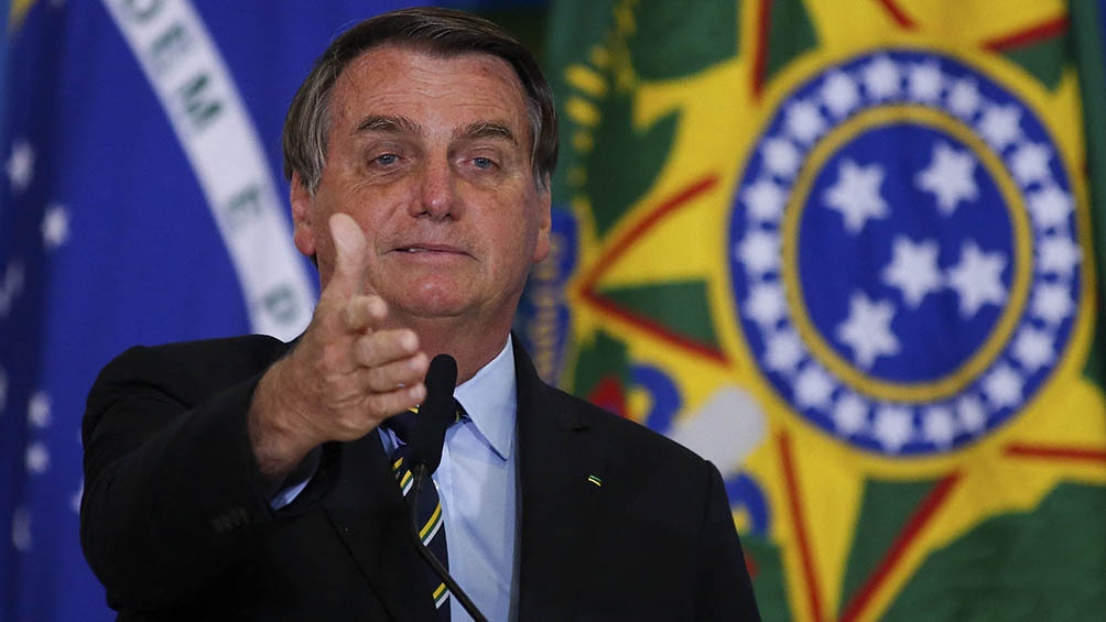 Bolsonaro atribuyó las críticas a sectores de la prensa que no tendrán los derechos de transmisión