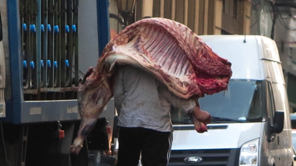 Seguirán los controles del precio de la carne.