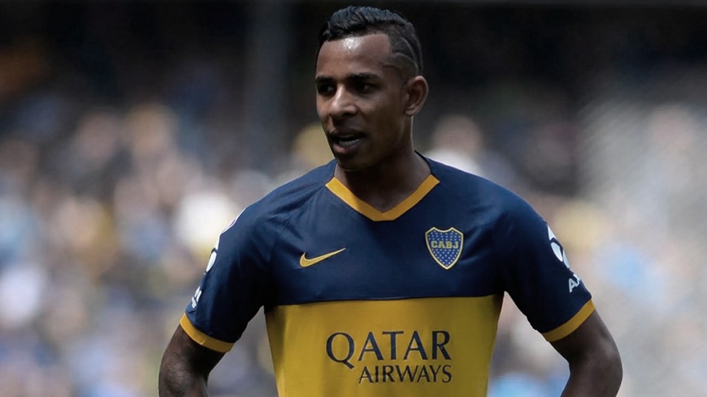 El futbolista colombiano tiene contrato con Boca hasta junio de 2023.