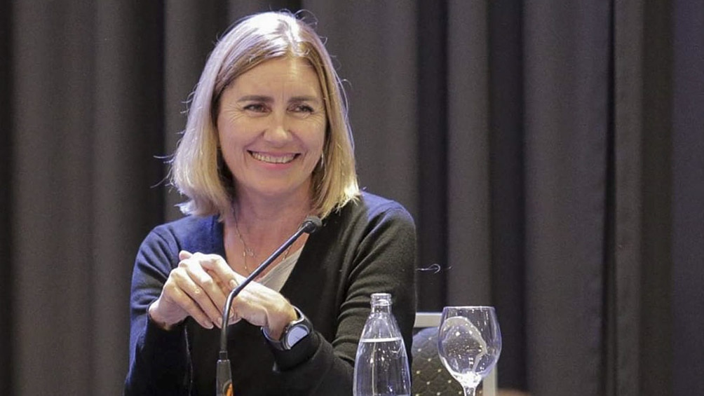 Liliana Schwind dijo que el proyecto "iguala en derechos a usuarios en cuanto a asequibilidad.
