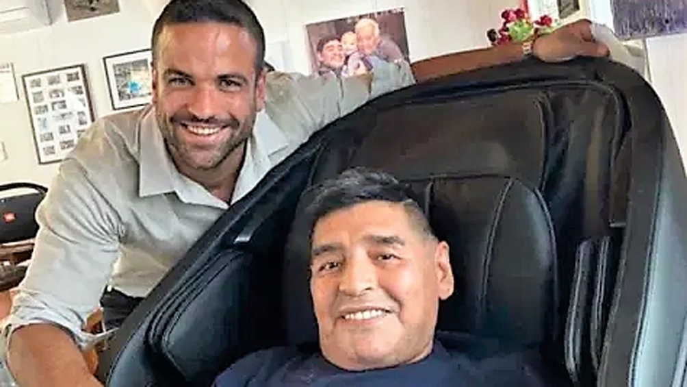 El psicólogo de Diego Maradona criticó a la junta médica que responsabilizó al equipo médico tratante por la muerte del exfutbolista.