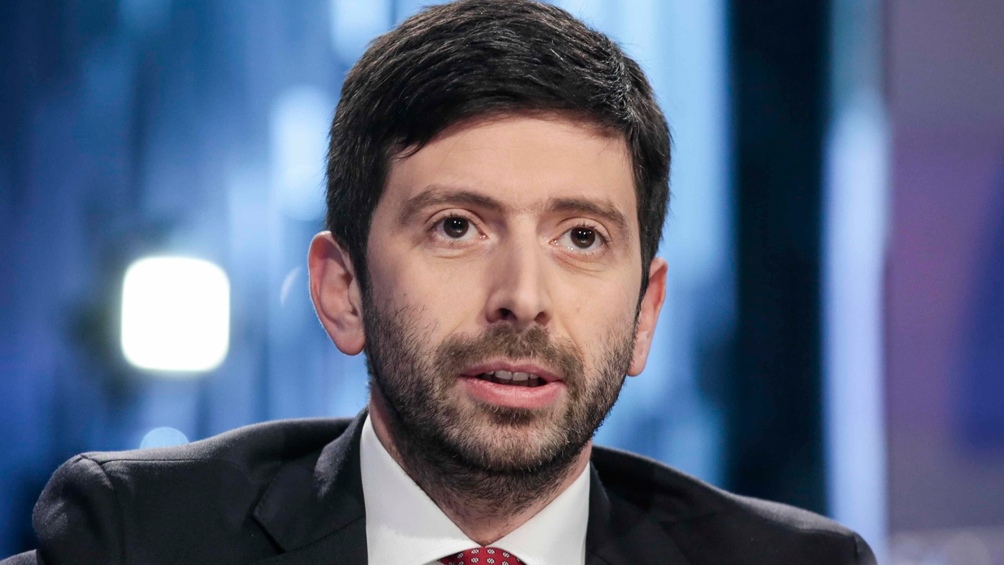 El ministro de Salud italiano dijo que la medida beneficia al 99 % de la población italiana