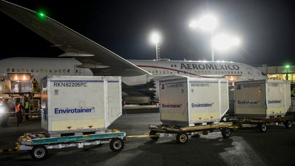 Unas 811.000 vacunas Astrazeneca llegaron este sábado a Ezeiza.