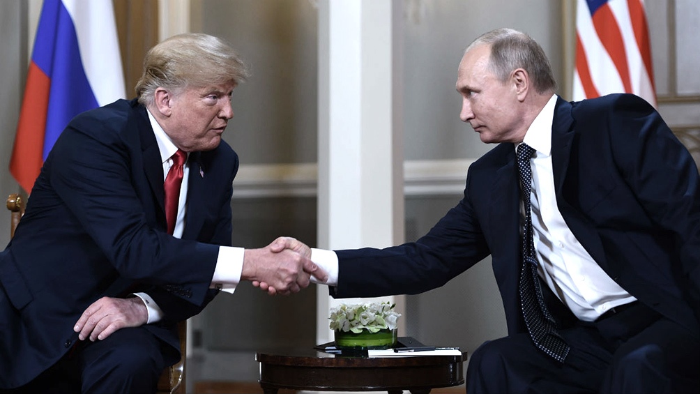 Trump expresó admiración por Putin, aunque su Gobierno aplicó sanciones contra Rusia aprobadas por el Congreso.