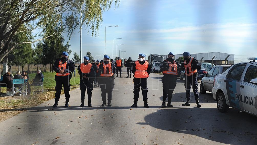 Más de 100 policías buscan a Tehuel De la Torre.