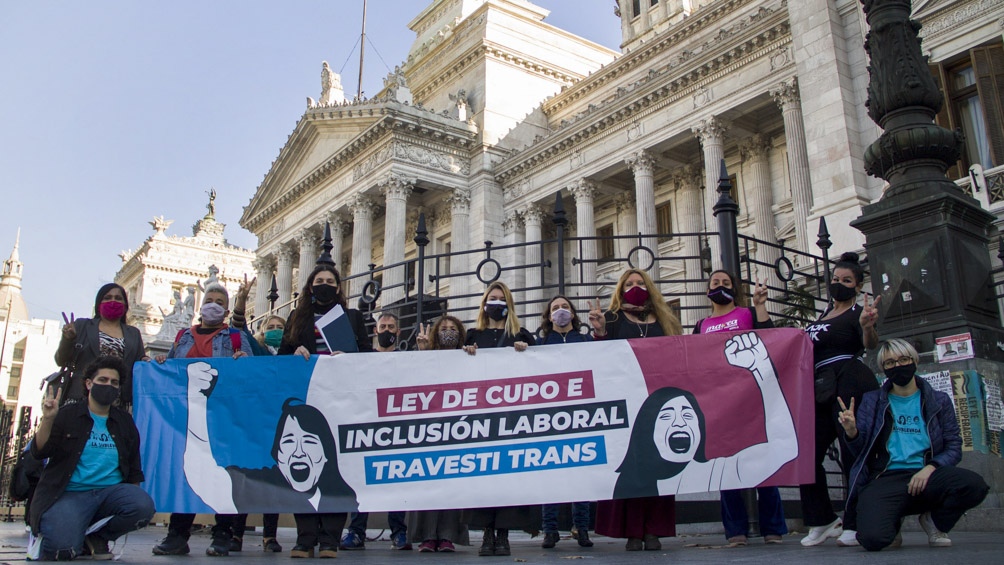 La Cámara de Diputados aprobó el viernes el proyecto de ley de inclusión laboral para la población trans, travesti y transgénero.