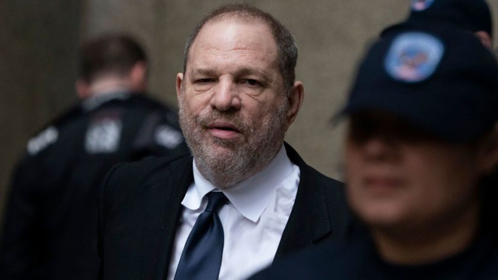 Harvey weinstein inicia un nuevo capítulo frente a la justicia estadounidense