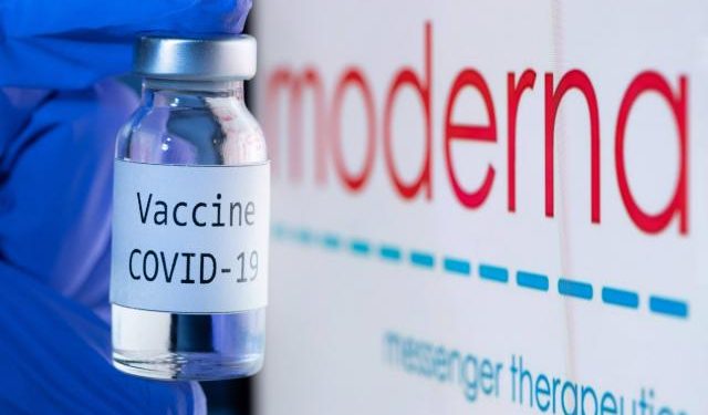 Argentina usará vacunas de Moderna para adolescentes con factores de riesgo