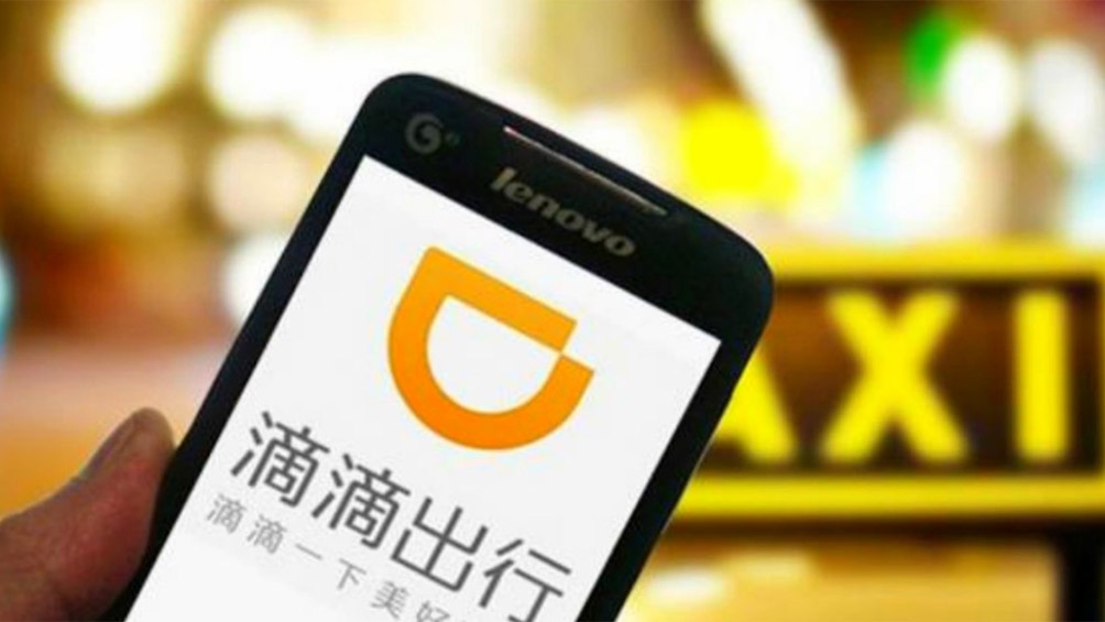 Después de retirar a la compañía de transporte Didi (el "Uber chino") de las tiendas de aplicaciones, China puso bajo investigación a otras dos empresas digitales