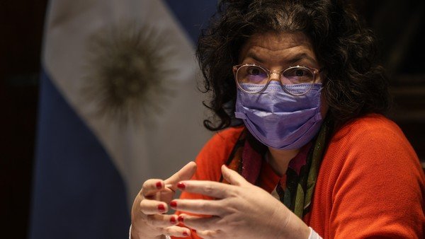 El Gobierno abrió una licitación para la compra de 10 mil penes de madera para una campaña de educación sexual