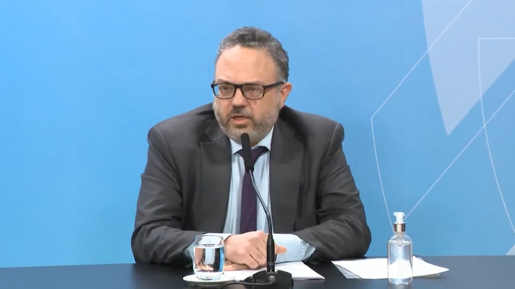 "El año pasado la pudimos bajar al 36%" dijo Kulfas respecto de la inflación del 53% heredada en 2019, pero aclaró que en 2021 hubo una presión de los precios internacionales que se trasladó a la economía local.