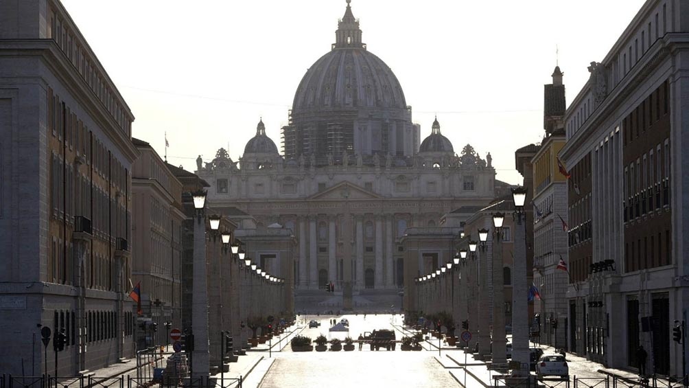 El Vaticano reclamó que se asegure un acceso equitativo global a los fármacos