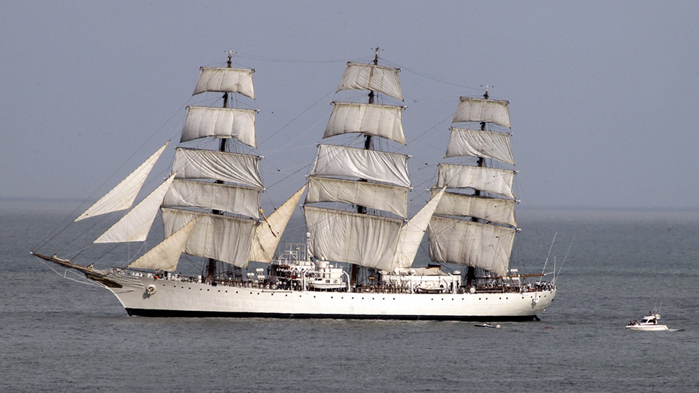 La Fragata no ingresará a la Base Naval Mar del Plata