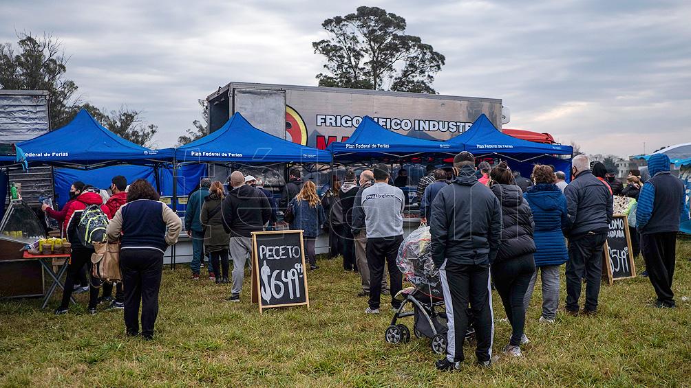 Locro y productos de la economía popular, protagonistas de una jornada del Plan Federal de Ferias