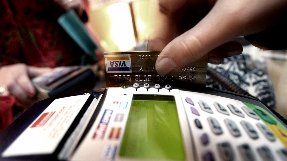La nueva normativa beneficia a los comercios, que verán acreditado el dinero un día antes.