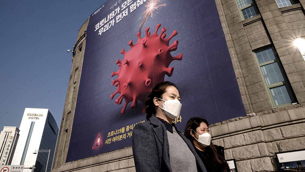 Corea del Sur reimpuso el tapabocas en Seúl y alrededores por un aumento de casos de coronavirus.